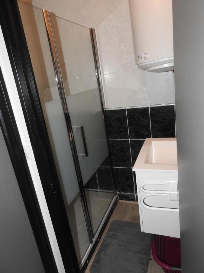 Studio Tres Confortable Limoges Exteriör bild