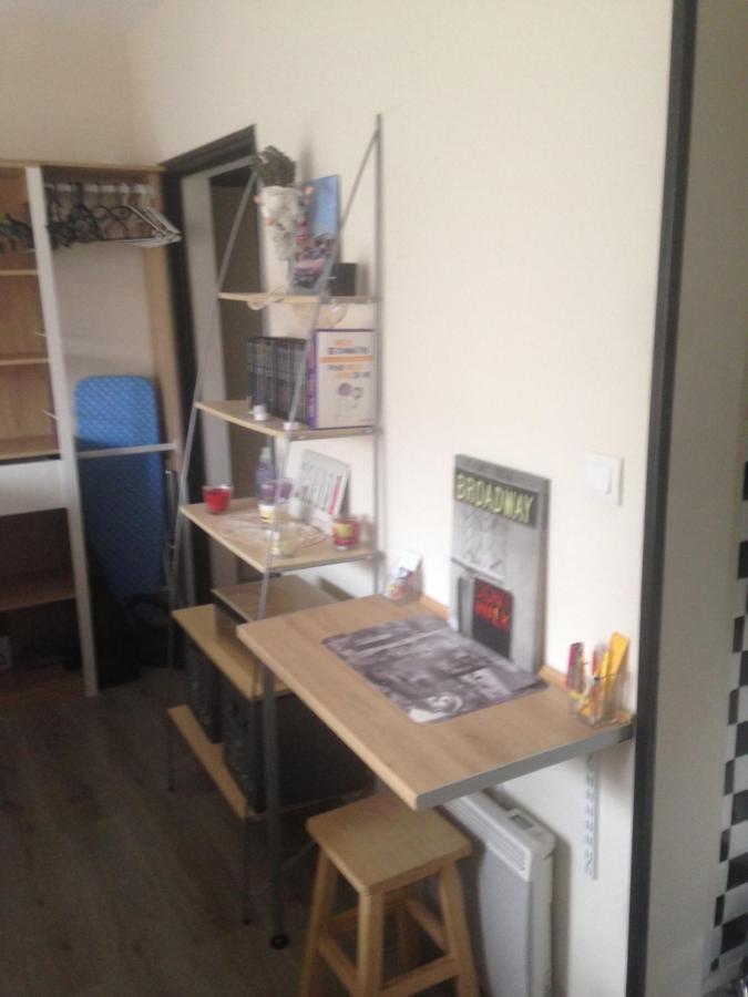 Studio Tres Confortable Limoges Exteriör bild